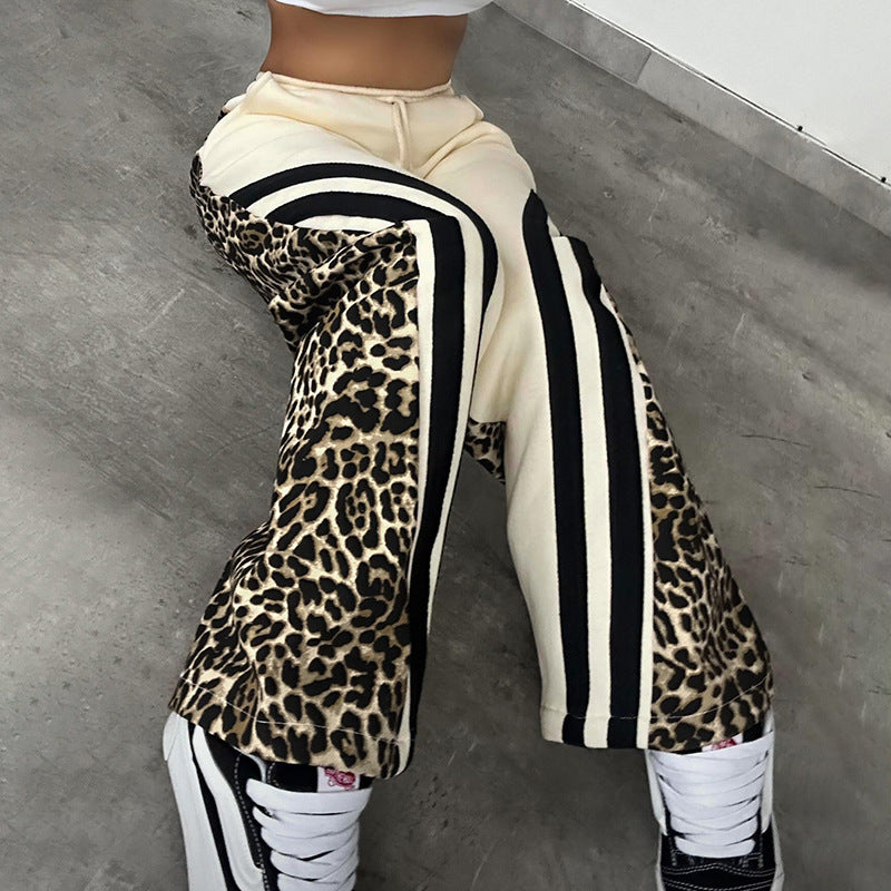 Damen Sportliche Sweatpants mit Leomuster und seitlichen Streifen R&B