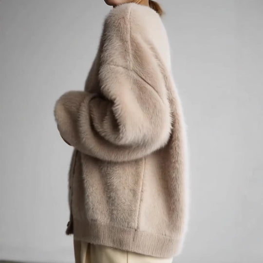 Damen Flauschiger Cardigan mit eleganten Knöpfen und weiter Passform R&B