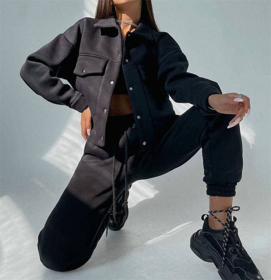 Damen sportliches Freizeit-Set mit trendiger Jacke und bequemen Jogginghosen R&B
