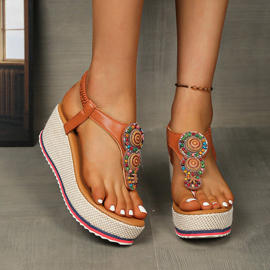 Damen Wedge-Sandalen mit dekorativem Schmuckdetail R&B