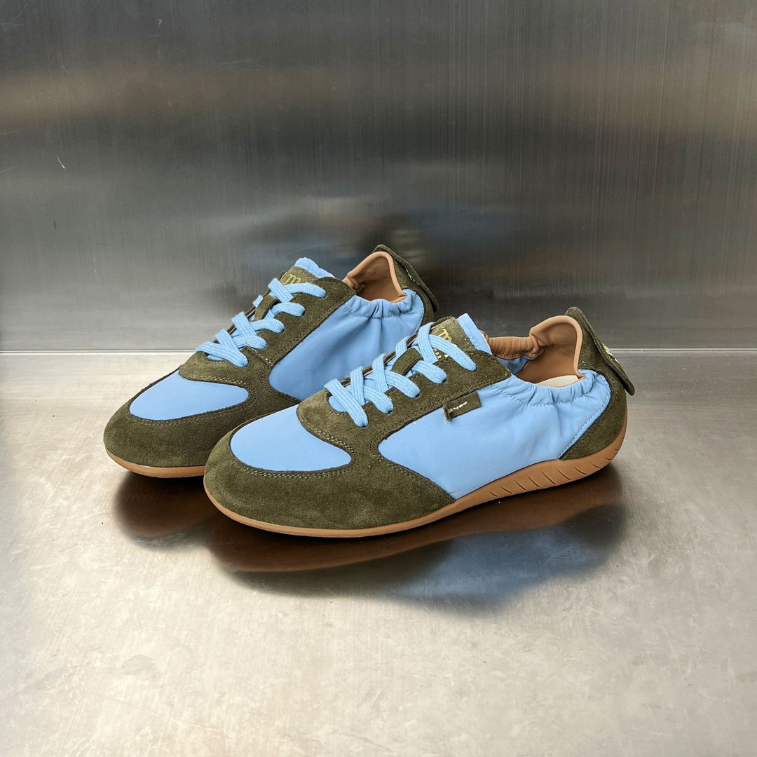 Damen Sportliche Sneakers mit atmungsaktiver Obermaterialkombination und rutschfester Sohle R&B