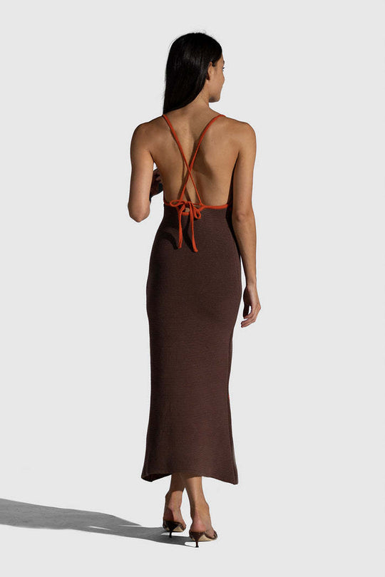 Damen Maxikleid mit raffiniertem Häkelmuster und floralen Akzenten R&B