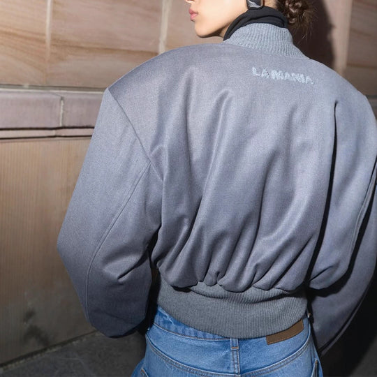 Damen lässige Übergangsjacke mit voluminösen Ärmeln und Druckknopfdetail R&B
