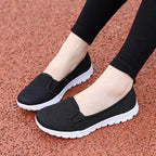 Damen Bequeme und atmungsaktive Slip-On Freizeitschuhe