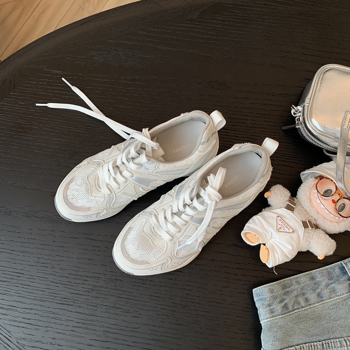 Damen Sportliche Sneakers mit atmungsaktivem Mesh-Obermaterial und schockabsorbierender Sohle R&B