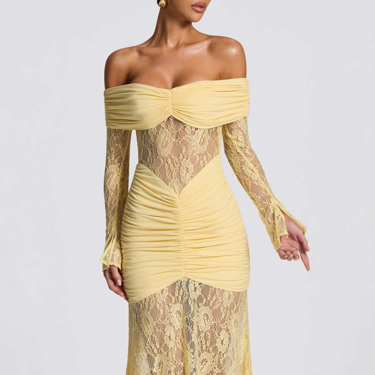 Damen elegantes Spitzenkleid mit Off-Shoulder-Ausschnitt und Raffungen R&B