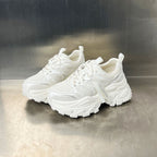 Damen Sportliche Sneakers mit extrem dämpfendem Sohlenprofil und atmungsaktiver Oberflächenstruktur R&B