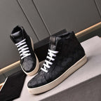 Damen Sportliche High-Top Sneakers mit modischem Oberflächendesign R&B