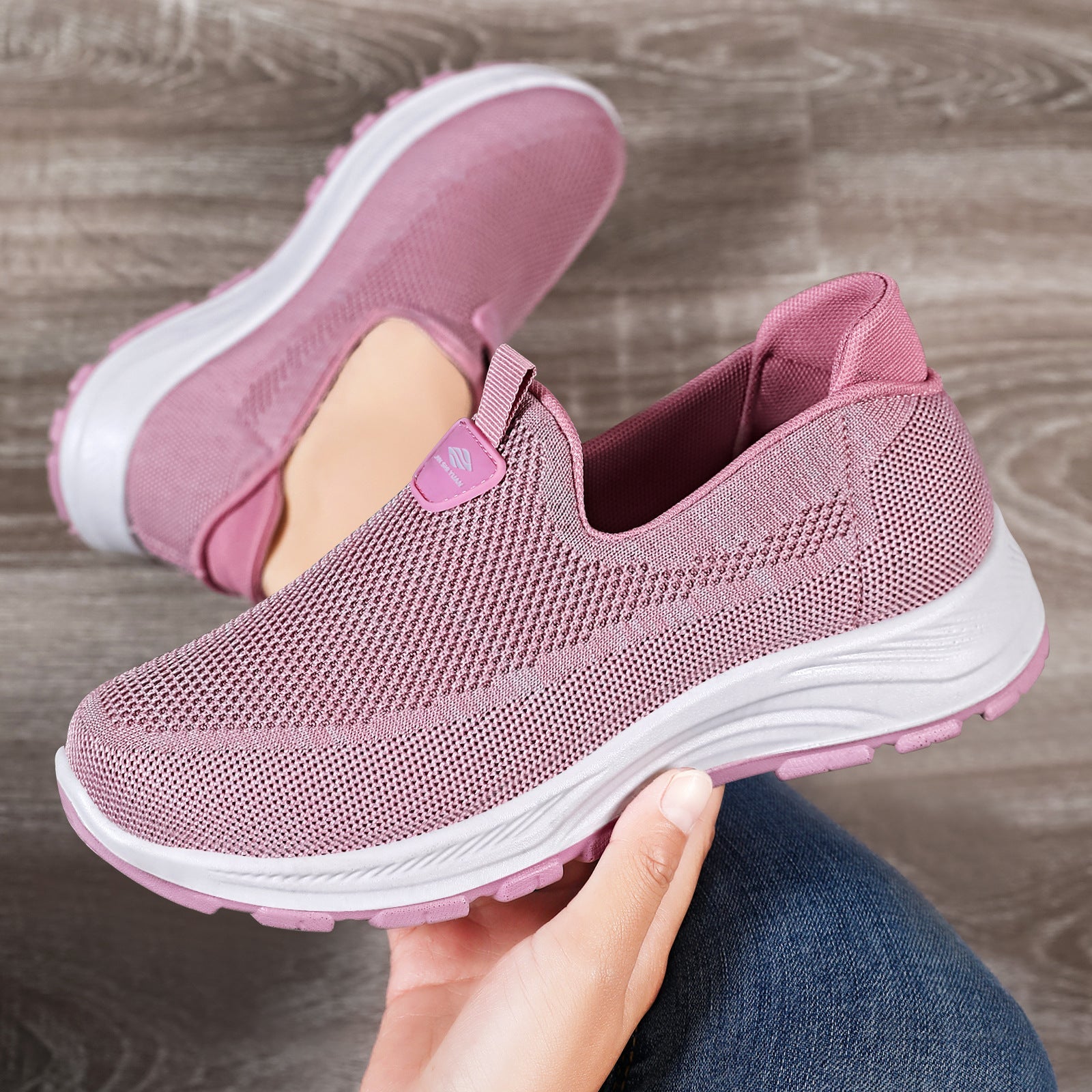 Damen Atmungsaktive Komfort-Sneaker mit elastischem Einsatz und dämpfender Sohle R&B