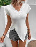 Damen V-Ausschnitt T-Shirt mit Blumenapplikation und asymmetrischem Schnitt R&B