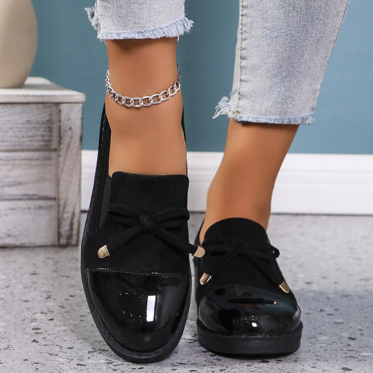 Damen elegante Mokassins mit modischem Schnürdesign und glänzendem Detail R&B