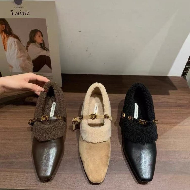 Damen elegante Slipper mit dekorativem Kunstfellkragen und goldenen Akzenten R&B