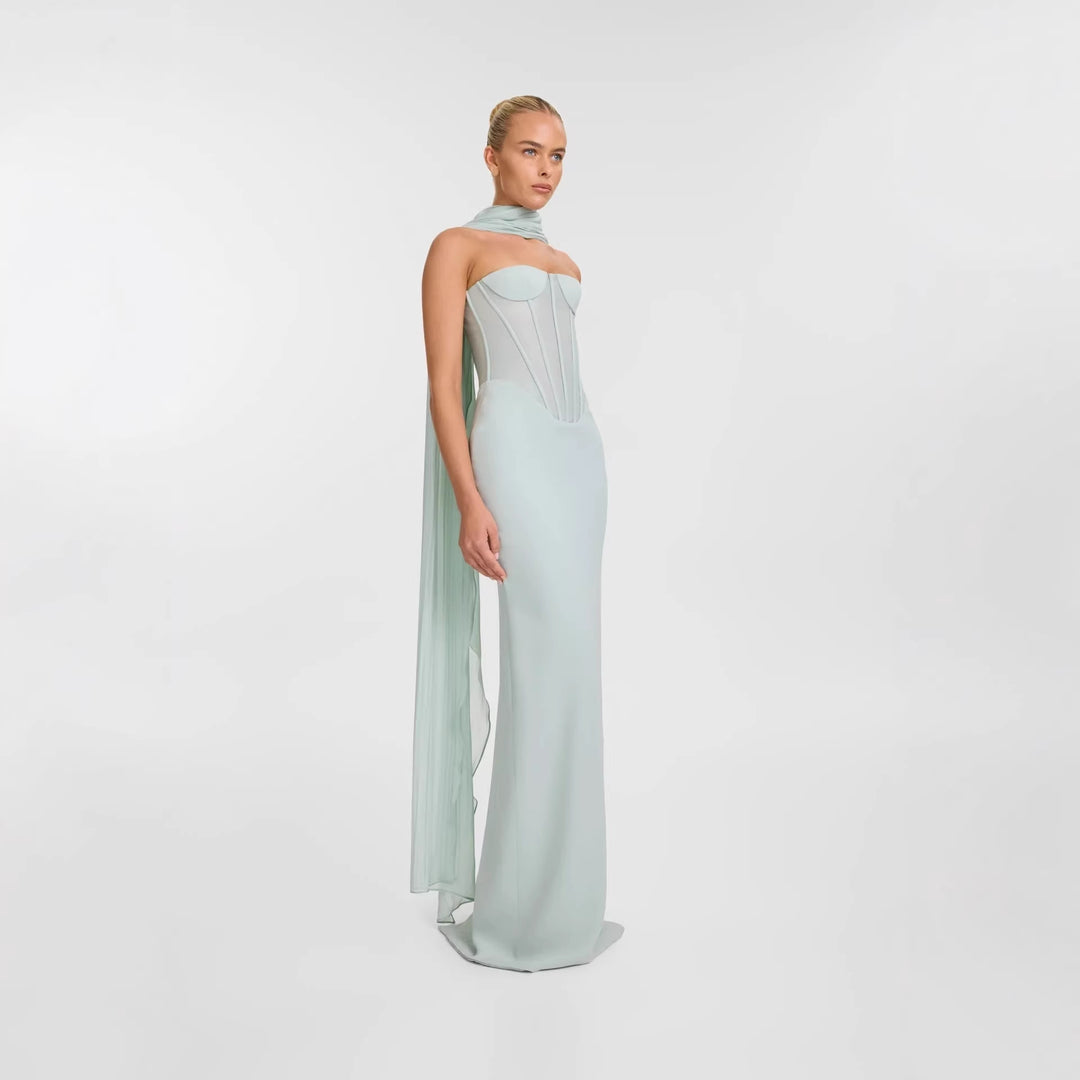 Damen Körpernahes Maxikleid mit eleganter Drapierung und innovativem Rückendesign R&B