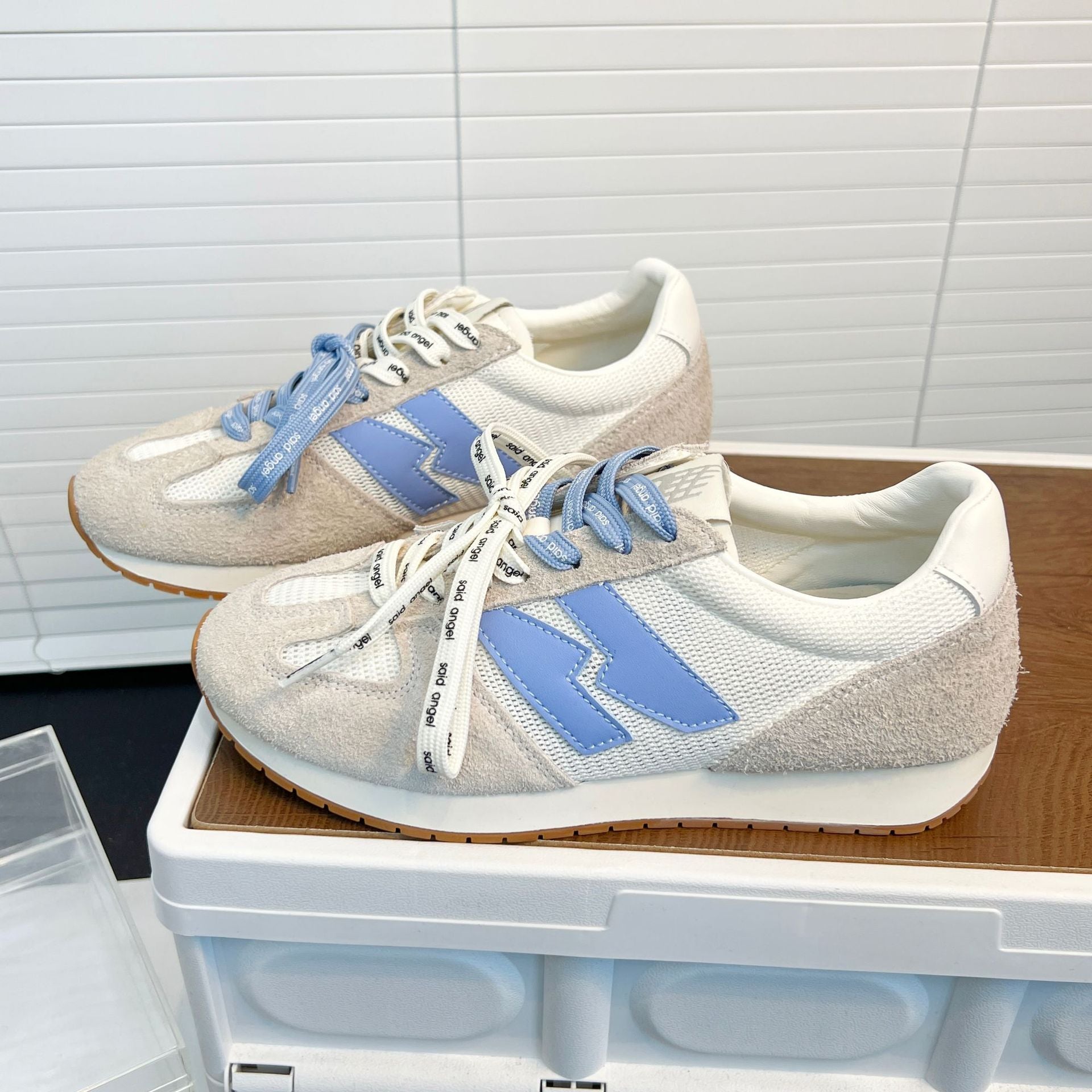 Damen Sportliche Sneakers mit atmungsaktiver Mesh-Oberfläche und weichem Futter R&B