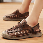 Damen Sportliche Sandalen mit perforierten Designelementen und verstellbarem Riemen R&B