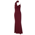 Damen Elegantes Maxikleid mit asymmetrischem Halterneck R&B