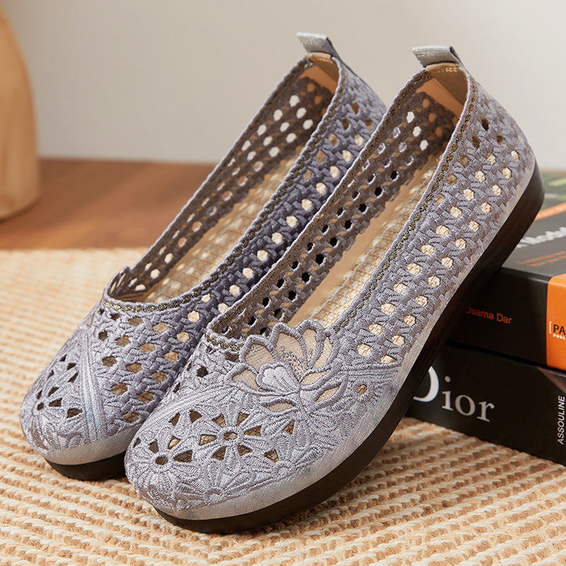Damen Ballerinas mit floralem Lochdesign und rutschfester Sohle R&B