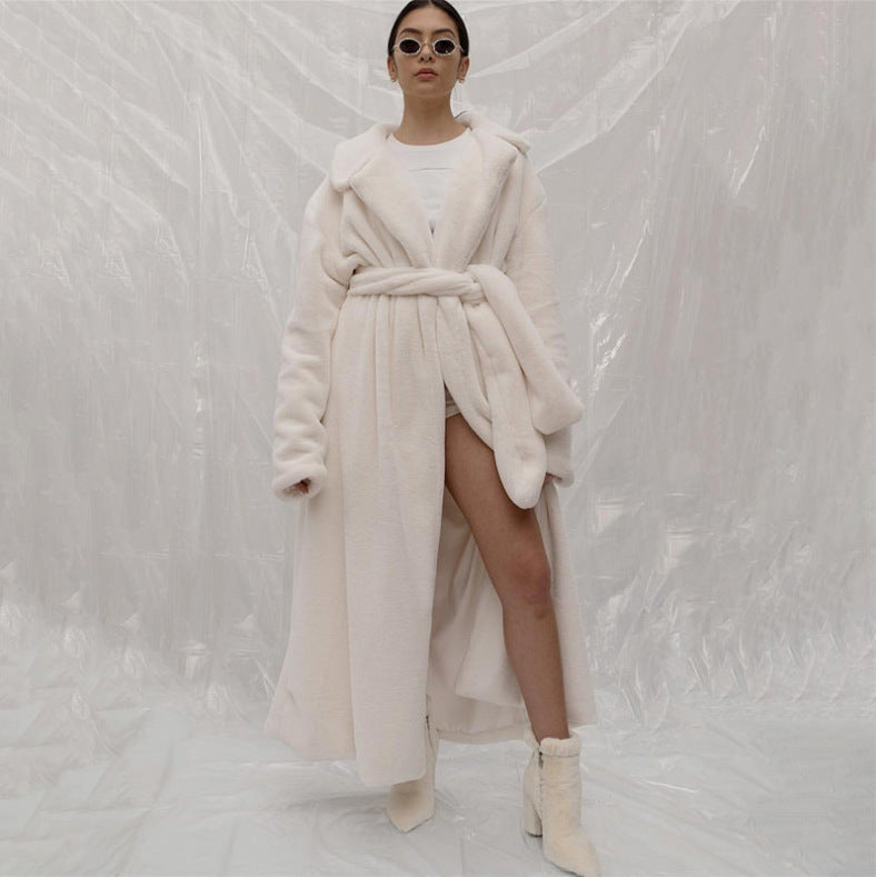 Damen Oversized Kunstpelzmantel mit Kapuze und strukturiertem Design R&B