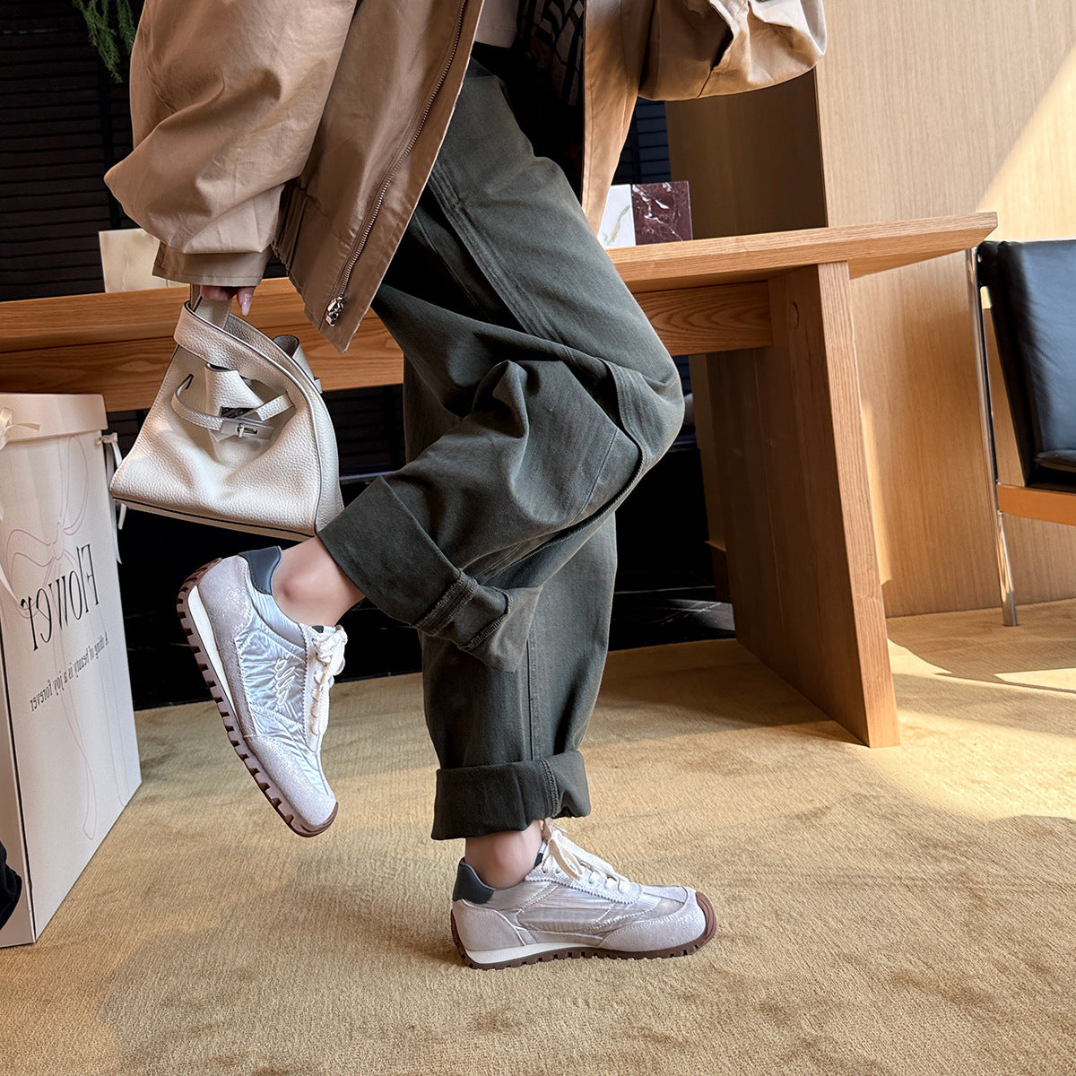 Damen Sportliche Sneakers mit atmungsaktiver Textil-Oberfläche und rutschfester Sohle