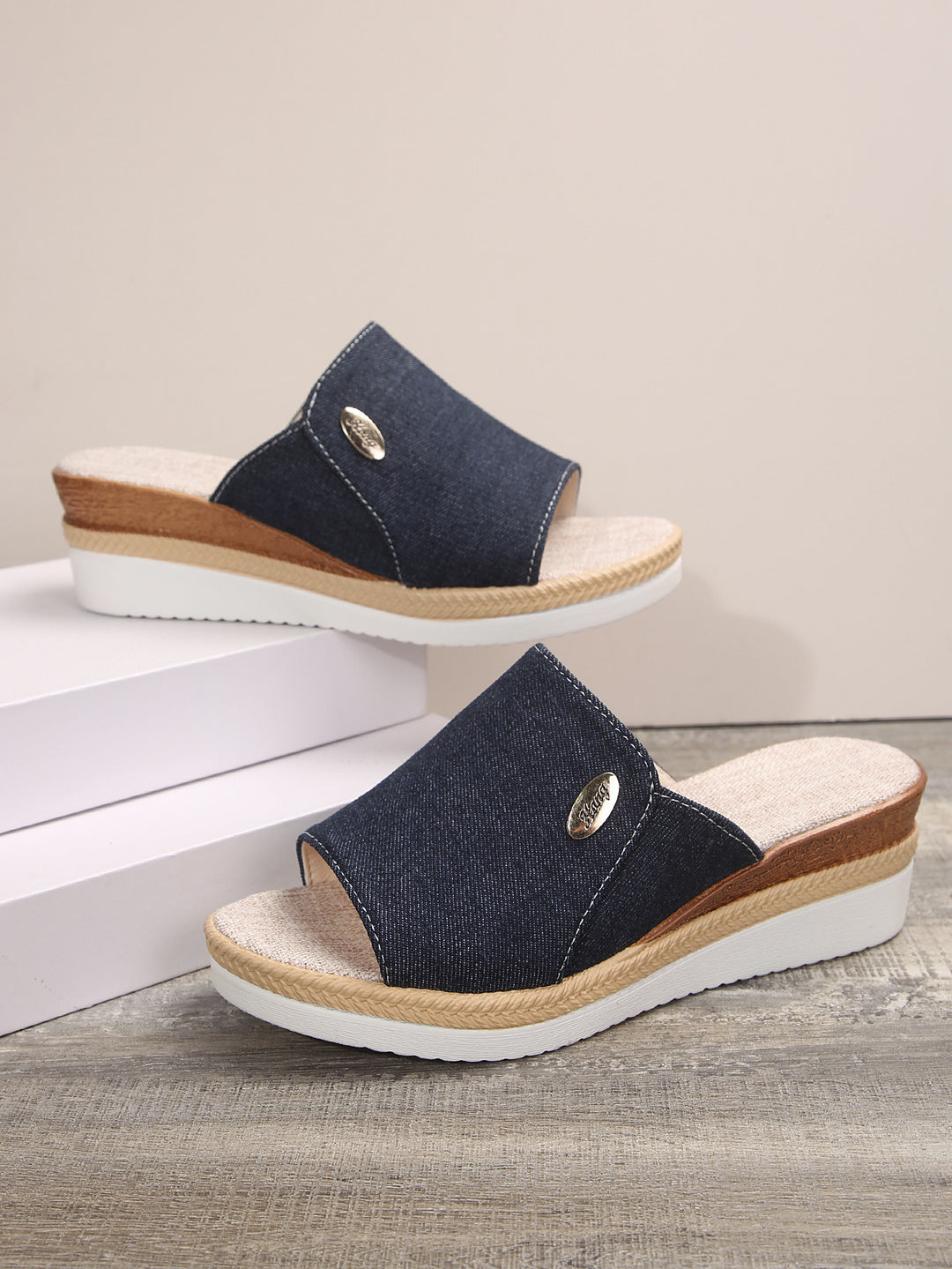 Damen Wedge-Sandalen mit eleganter Textil-Oberfläche und komfortabler Fußbettgestaltung R&B