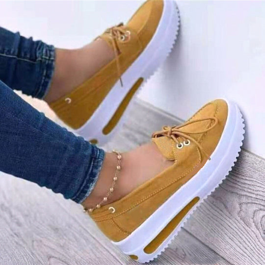 Damen Slip-On Sneakers mit verstärktem Komfort und modischer Sohle R&B