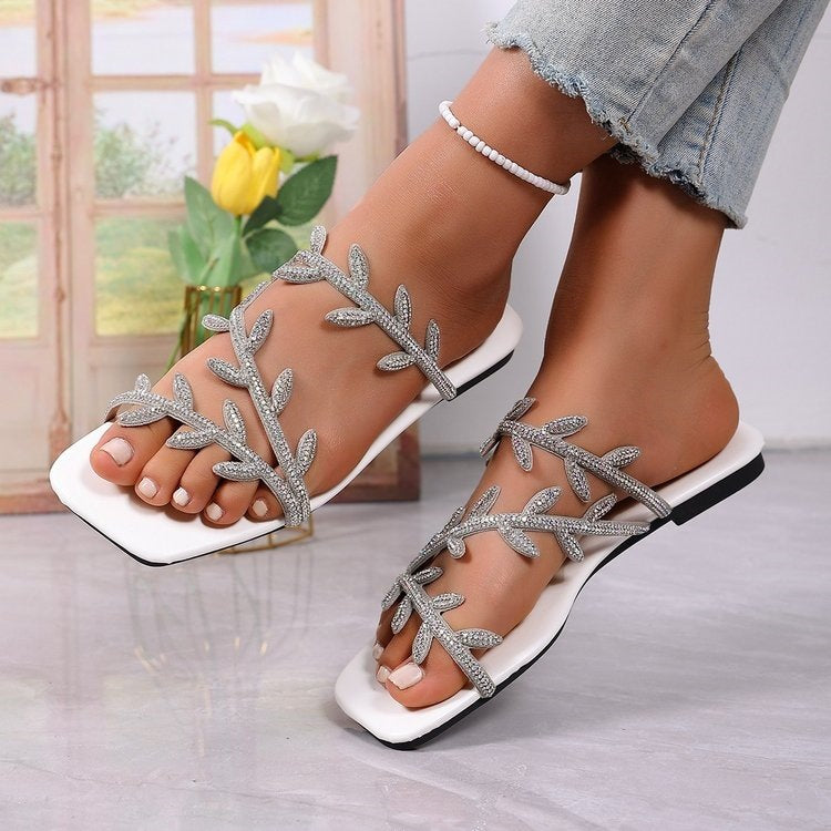 Damen Elegante Riemensandalen mit funkelnden Blumendekoren R&B