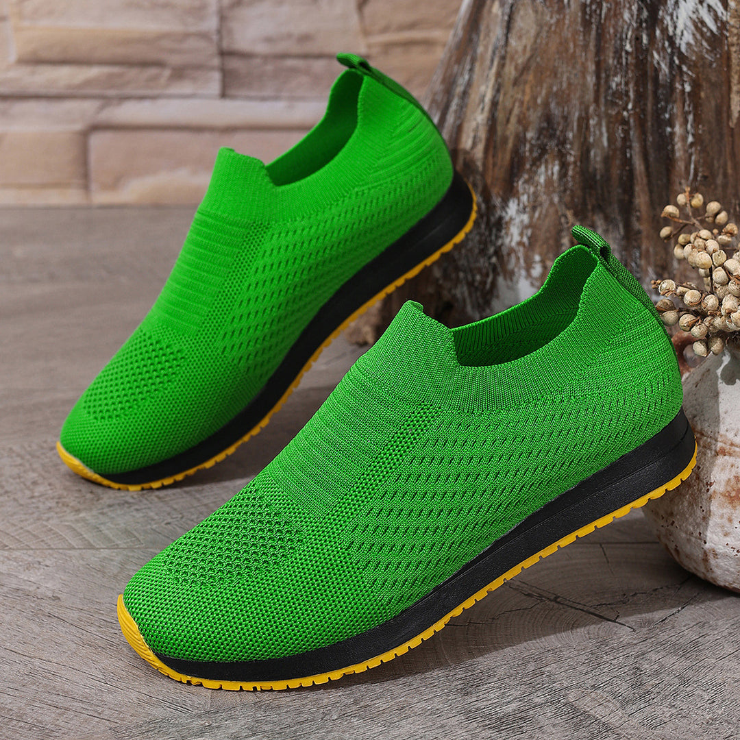 Damen atmungsaktive Slip-On Sneakers mit elastischem Einsatz R&B
