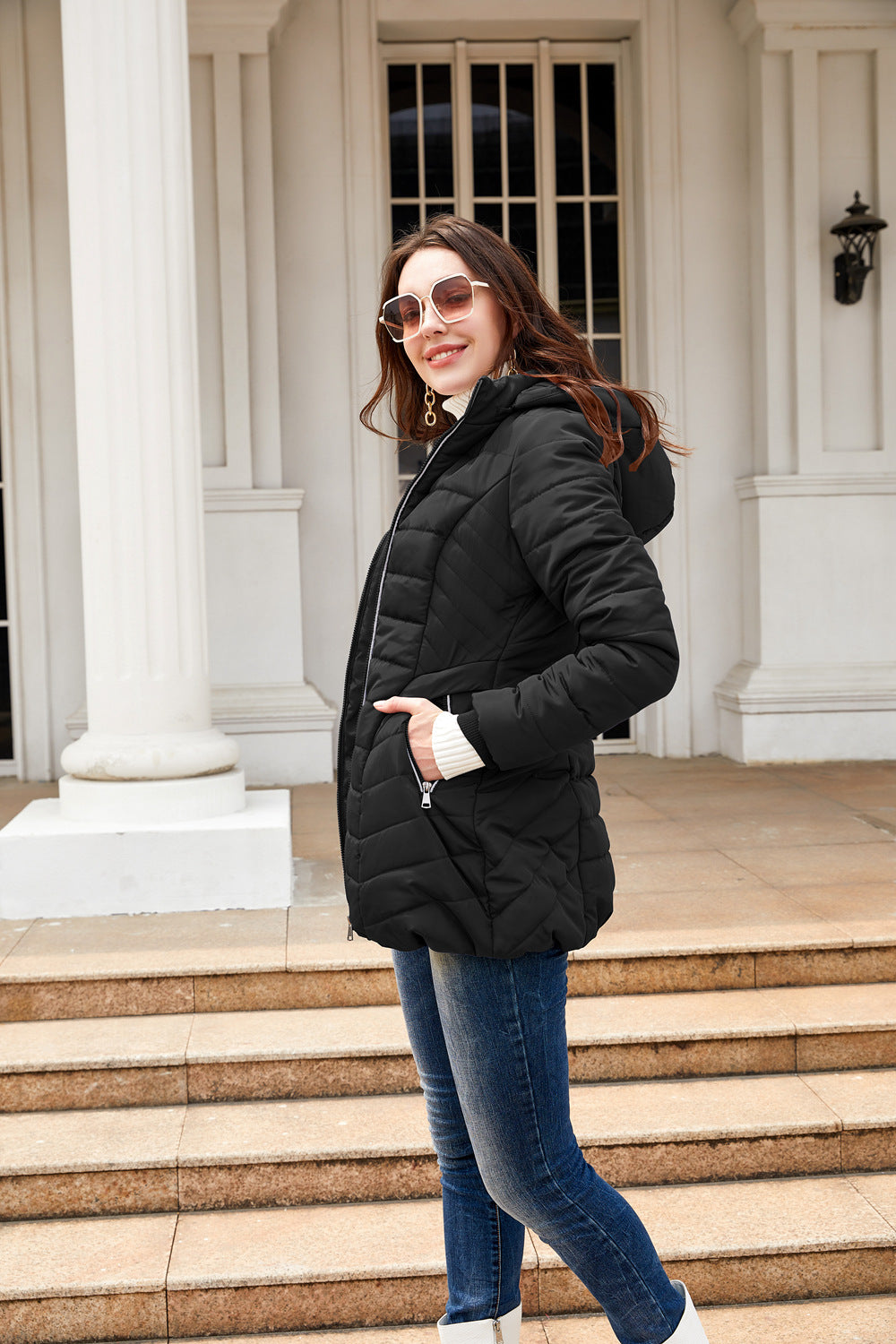 Damen gesteppte Winterjacke mit kuscheligem Innenfutter und praktischem Reißverschluss R&B