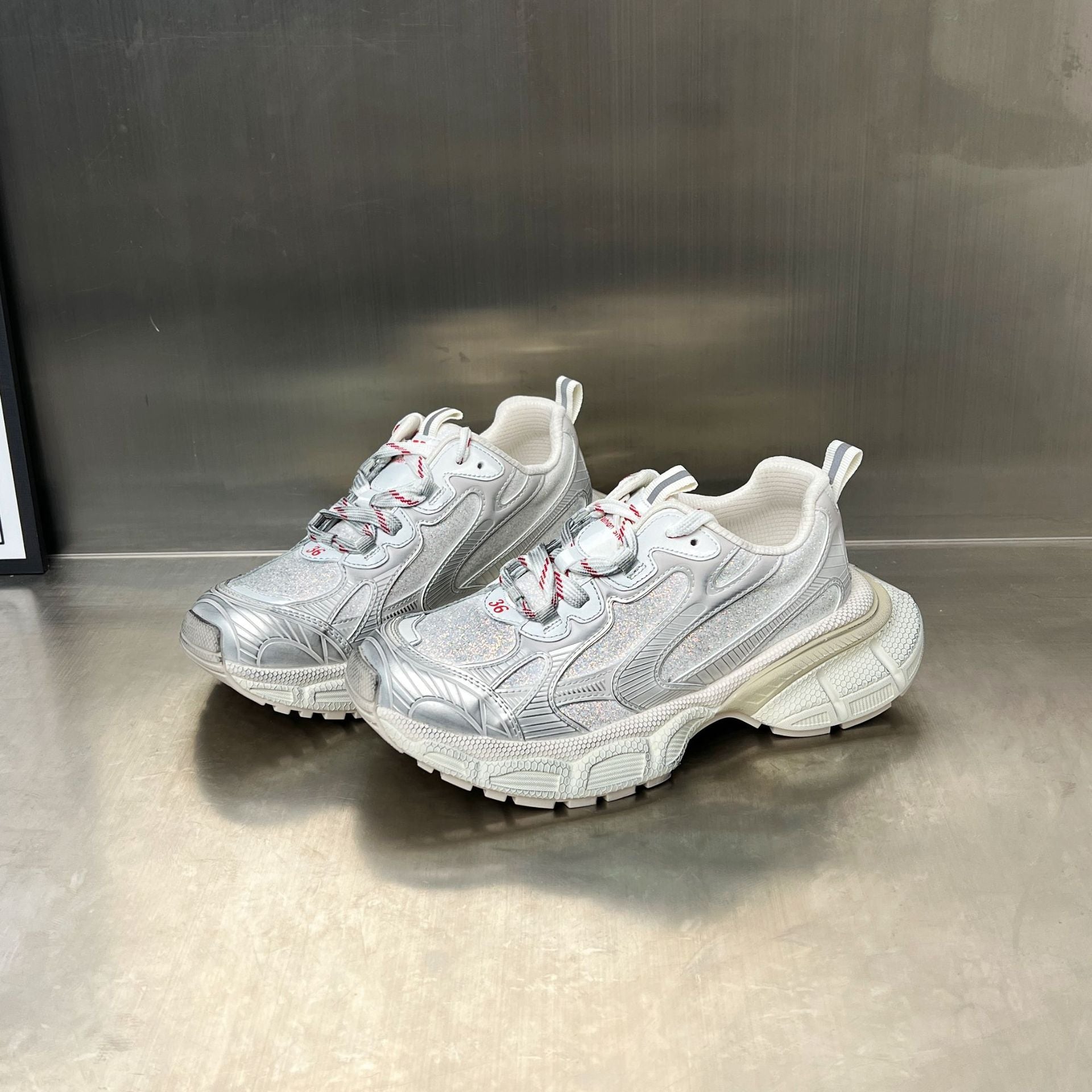 Damen Sportliche Multifunktions-Sneaker mit atmungsaktiver Mesh-Oberfläche und rutschfester Sohle R&B