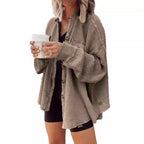 Damen Lässige Waffle-Strickjacke mit praktischen Taschen und Knopfdetails R&B