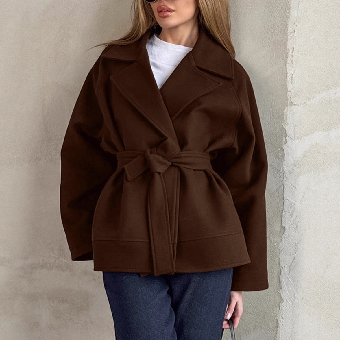 Damen Elegante Wickeljacke mit Gürtel und lässigem Schnitt R&B