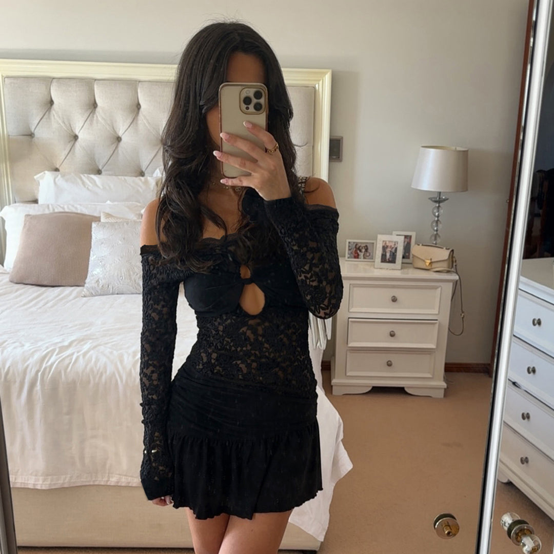 Damen Strandkleid mit zarten Spitzenakzenten und verführerischer Schnürung R&B