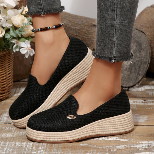 Damen bequeme Slip-On Sneakers mit anatomischem Fußbett und texturiertem Obermaterial R&B