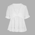 Damen Blusenshirt mit Rüschendetails und punktuellem Design EB