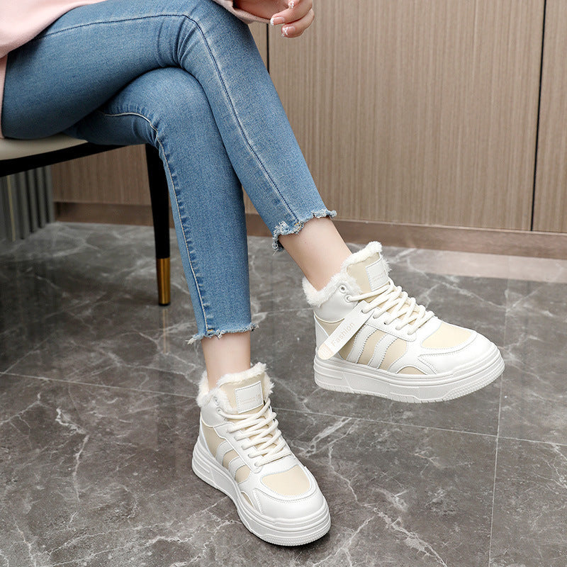 Damen Hochflorige Sneaker aus robustem Kunstleder mit weichem Innenfutter R&B