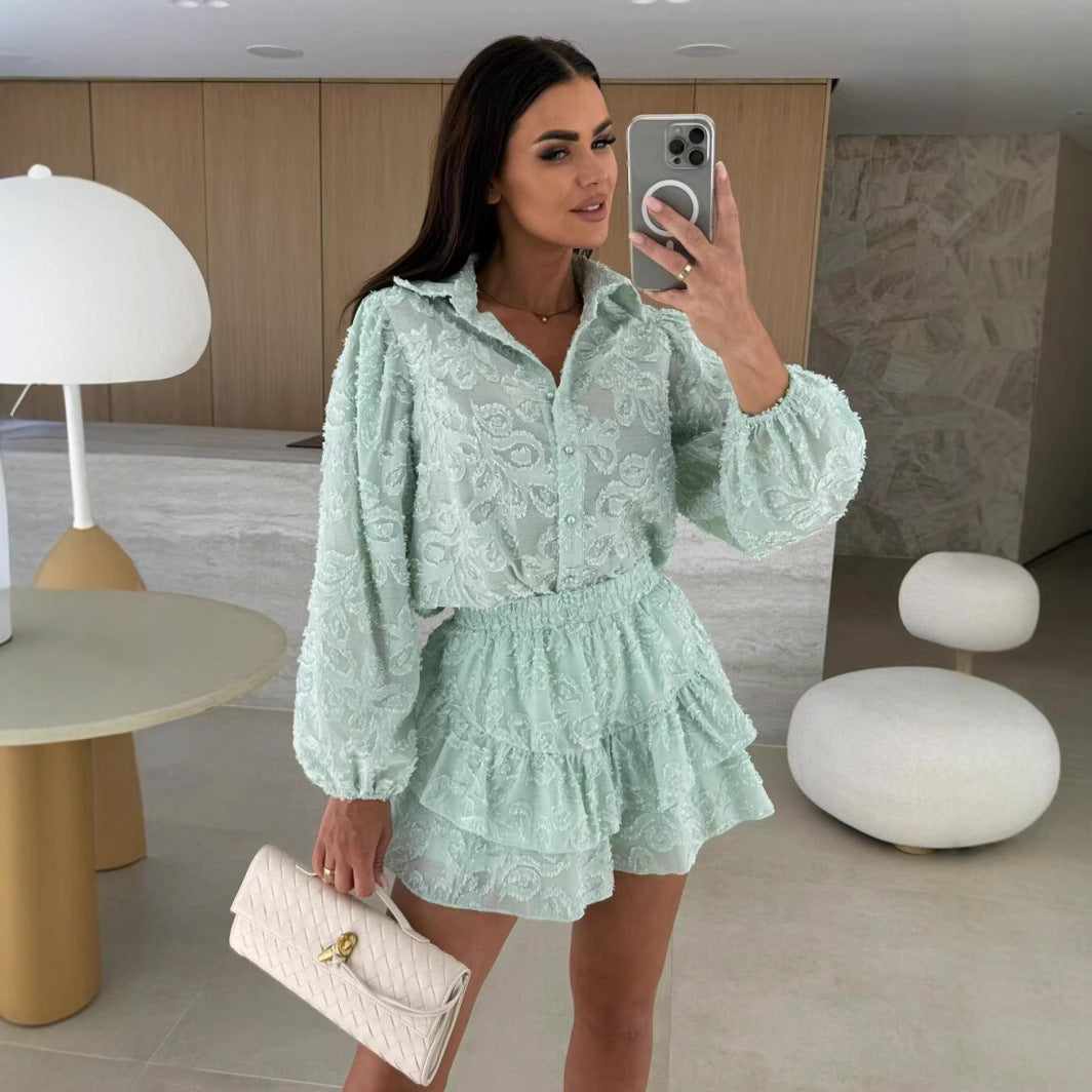 Damen Blusen-Kleid mit floraler Spitze und schwingendem Rock R&B