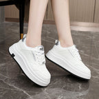 Damen modische Plateau Sneakers mit strukturiertem Obermaterial und komfortabler Dämpfung R&B