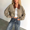 Damen Lässige Cropjacke mit weit geschnittenen Ärmeln und kontrastierendem Kragen R&B