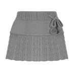 Damen gestrickter Minirock mit dekorativen Pompons und elastischem Bund R&B