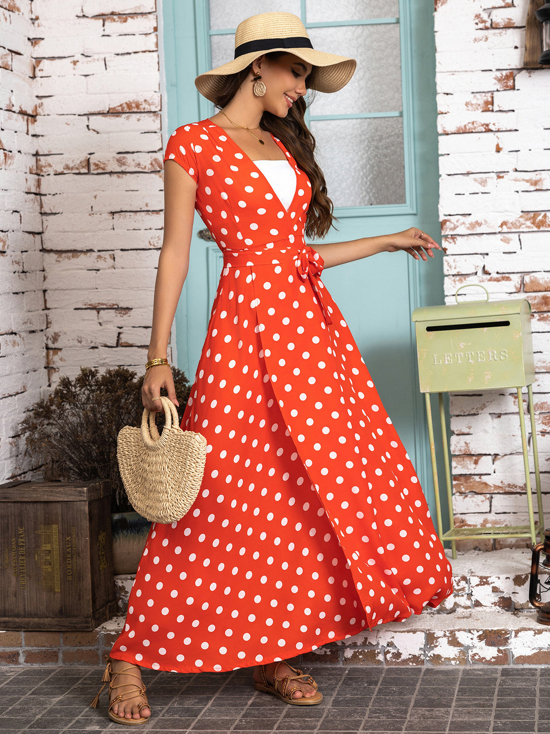 Damen Maxikleid mit schmeichelndem Wickeldesign und modernen Punkten R&B