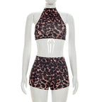 Damen Sportliches Bikiniset mit hochgeschlossenem Oberteil und figurbetonten Shorts R&B