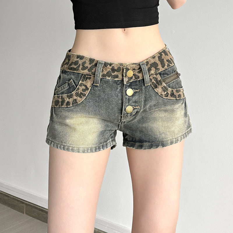 Damen Shorts im modischen Leopardenmuster mit dekorativen Knopfdetails R&B