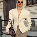 Damen Modischer Oversized Blazer mit strukturiertem Schnitt und Knopfdetails R&B