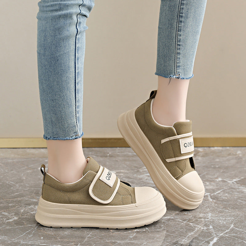 Damen Slip-On Sneakers mit praktischen Klettverschlüssen und komfortabler Sohle R&B