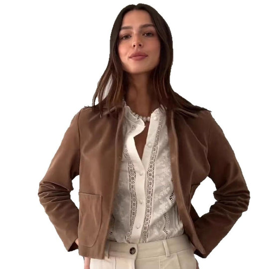 Damen modische Kurzjacke mit hochgeschlossenem Kragen und praktischen Taschen R&B