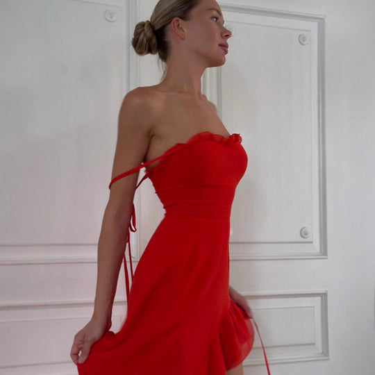 Damen asymmetrisches Abendkleid mit Rüschendetails und Spaghetti-Trägern R&B
