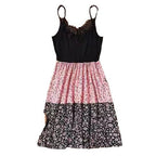 Damen verspieltes Sommerkleid mit Spitzenelementen und floralen Details R&B