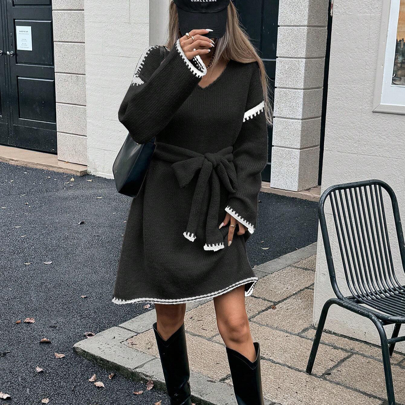 Damen Strickkleid mit Gürtel und V-Ausschnitt