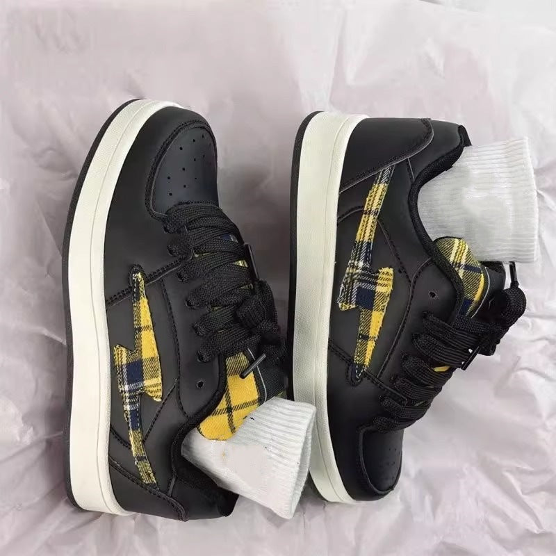 Damen Sportliche Sneakers mit grafischem Design