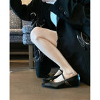 Damen elegante Ballerinas mit modischem Riemen und geschmackvollem Schmuckdetail R&B